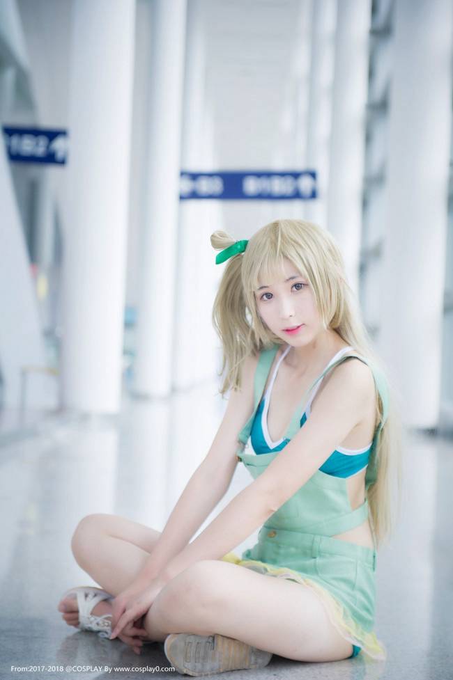 二次元萌妹子大长腿南小鸟Cosplay(图7)