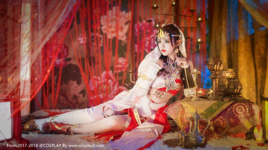 极品御姐剑网三Cos正片 明教喵姐Cosplay(图5)