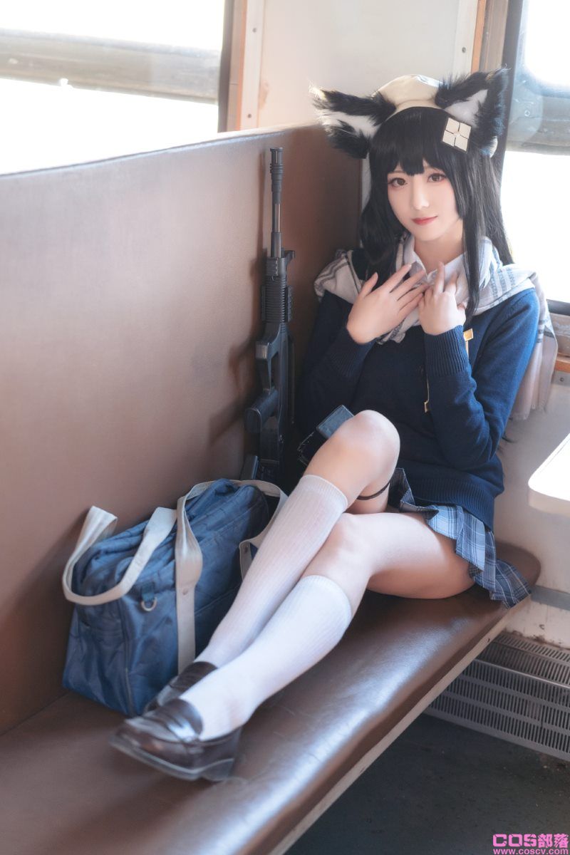 动漫博主@弥音音ww 95式纯白毕业祭【20P/313MB】(图3)