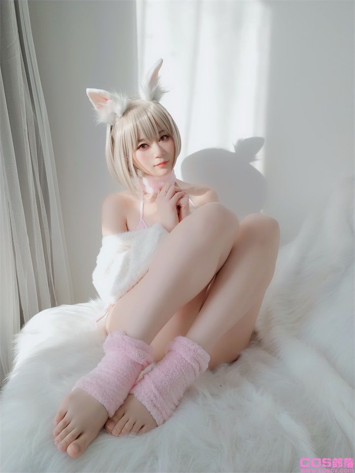 人气动漫Coser@白银81_ 小白兔【105P/2V/236MB】(图3)