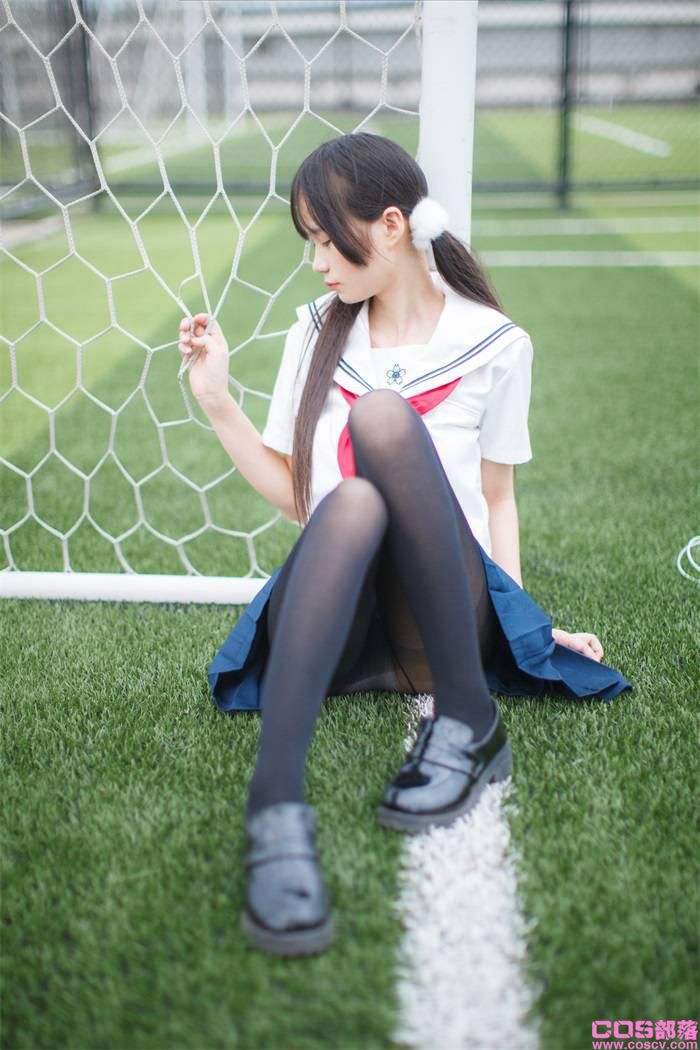 少女秩序-美丝写真 群内福利01【6P/52.7MB】(图2)