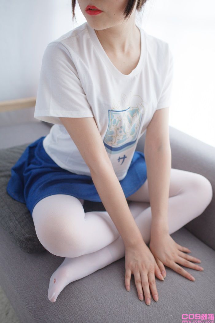 少女秩序-美丝写真 群内福利03【26P/217MB】(图3)