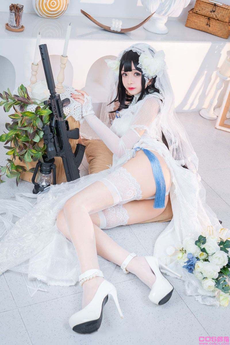 人气动漫博主@日奈娇 95式婚纱【52P/718MB】(图4)