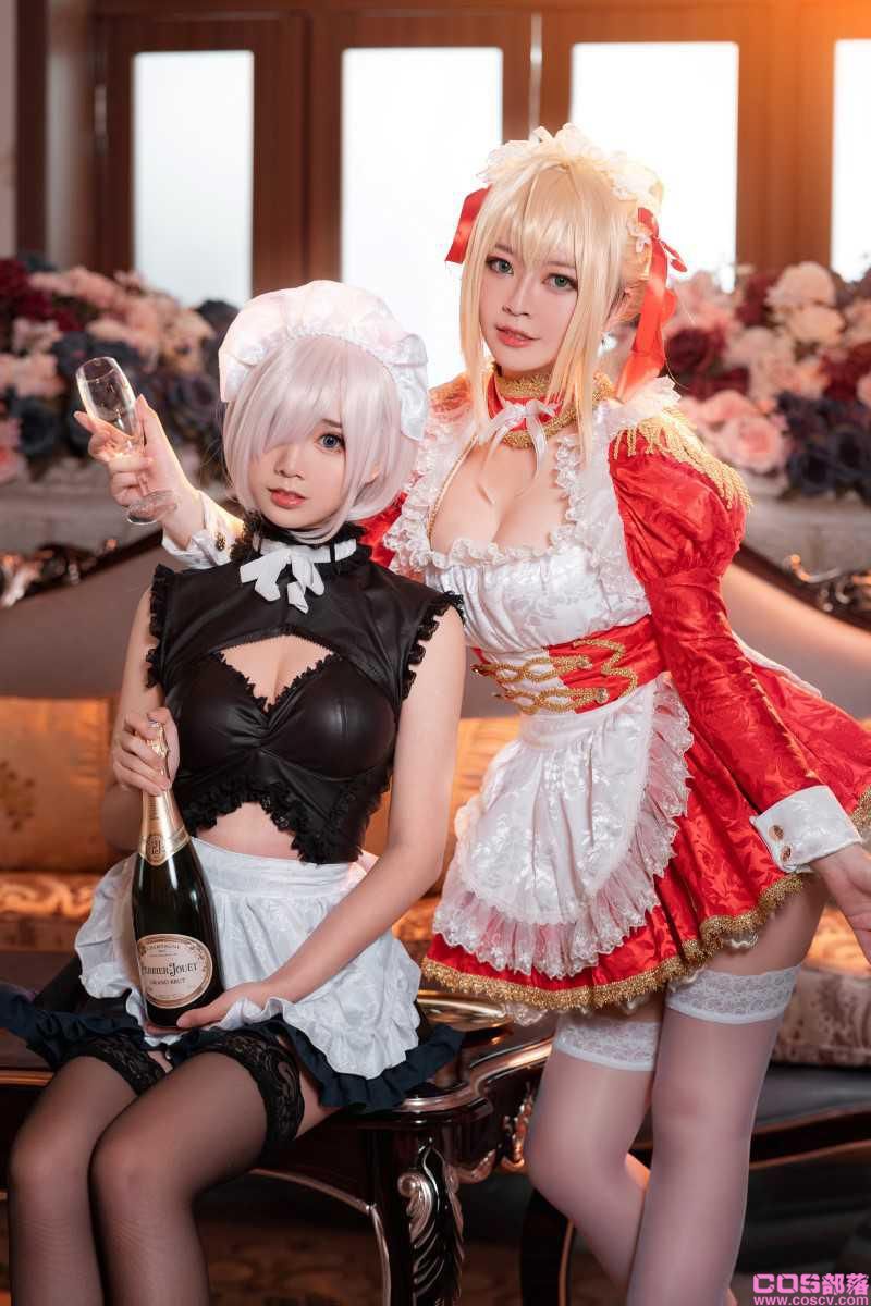 微博人气Coser@半半子X面饼仙儿 Claudius x Kyrielight Maid【22P/224MB】(图2)