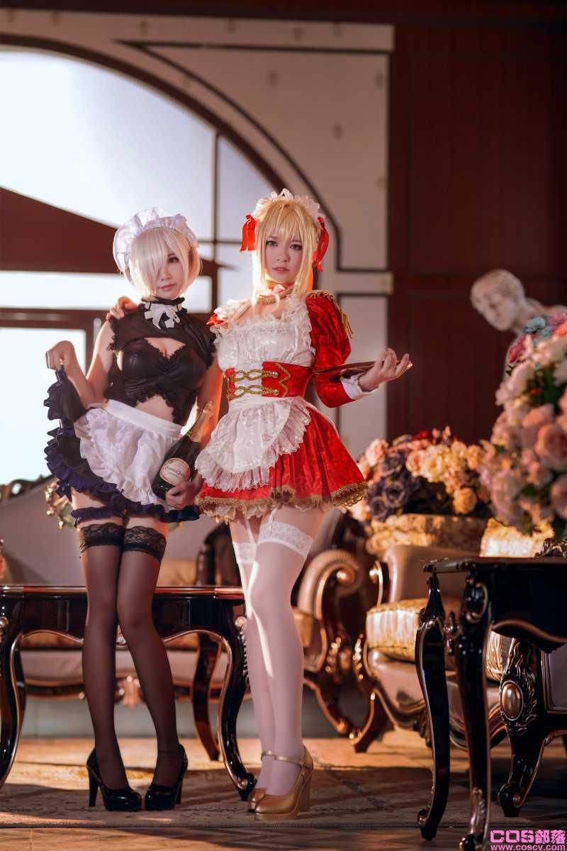 微博人气Coser@半半子X面饼仙儿 Claudius x Kyrielight Maid【22P/224MB】(图3)