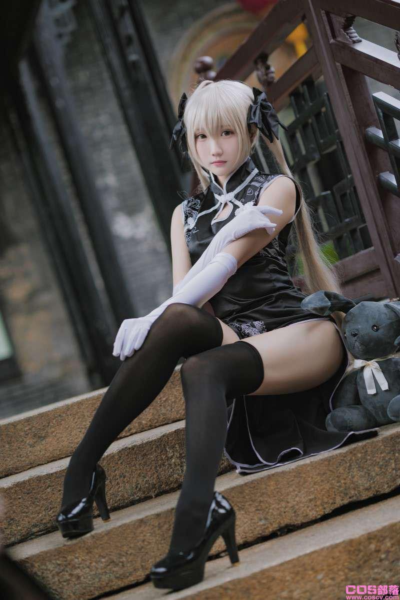 动漫Coser@瓜希酱 穹妹 黑旗袍【14P/78MB】(图3)