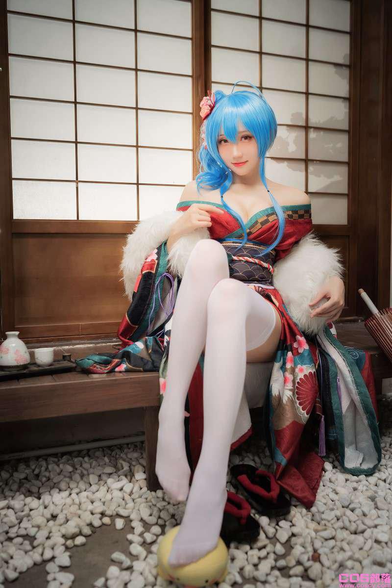 动漫Coser@瓜希酱 圣路易斯 月下之饮 [14P/67MB】(图2)
