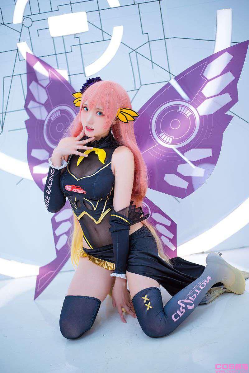 动漫Coser@瓜希酱 LUKA 赛车【22P/119MB】(图2)