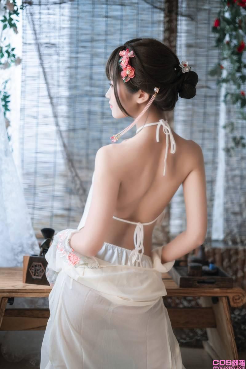 知名动漫博主@三度_69 肚兜【32P/214MB】(图3)