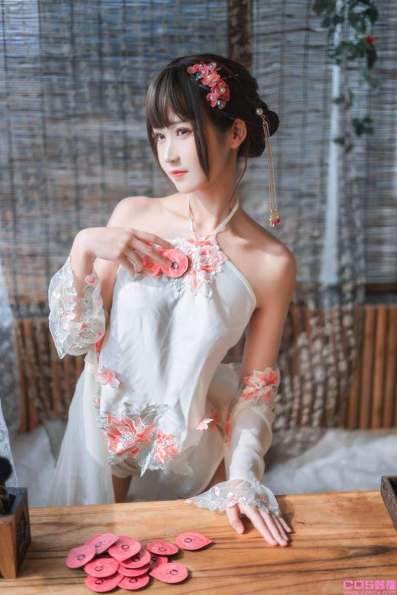 知名动漫博主@三度_69 肚兜【32P/214MB】(图2)