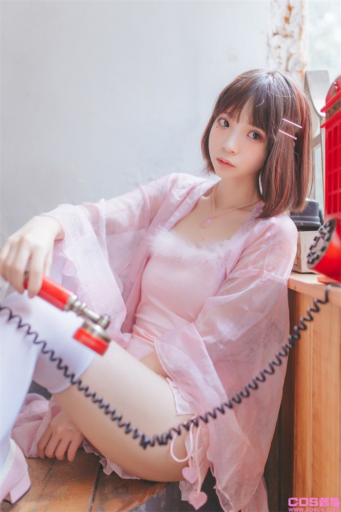网紅Coser@疯猫ss - 粉红日常【19P/184MB】(图3)