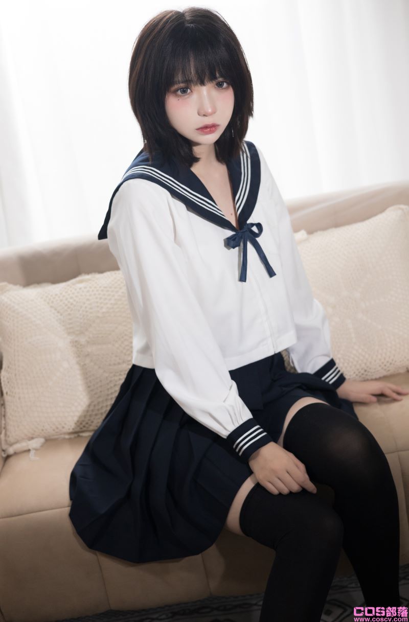 网紅Coser@疯猫ss 病娇JK【40P/624MB】(图2)