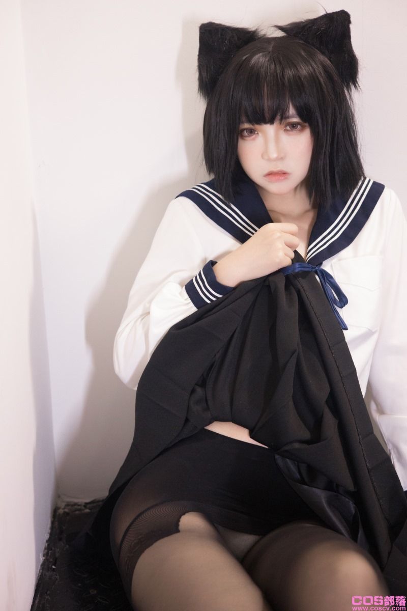 网紅Coser@疯猫ss 2022新春生日本04 制服少女【80P/5V/1.44G】(图4)