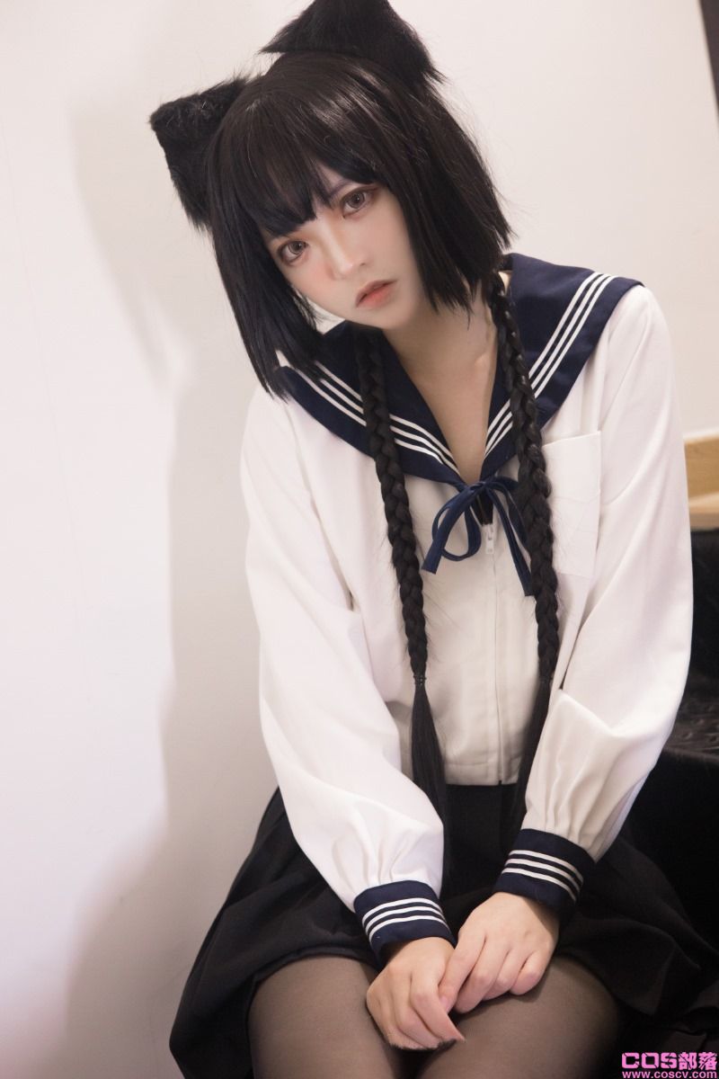 网紅Coser@疯猫ss 2022新春生日本04 制服少女【80P/5V/1.44G】(图3)