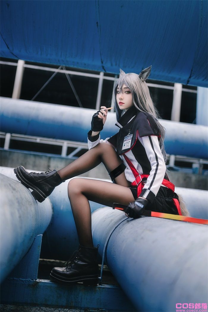 微博红人动漫Coser@南桃Momoko 得克萨斯常服【16P/30.8MB】(图4)