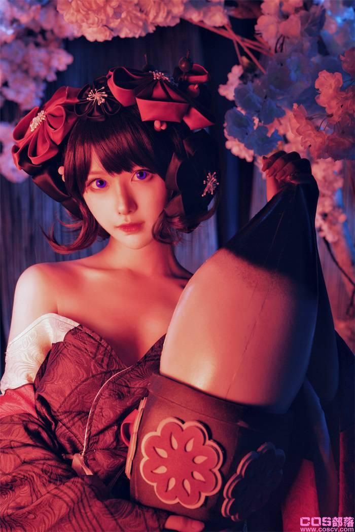 人气动漫Coser@Shika小鹿鹿 北斋和服【14P/58.1MB】(图2)