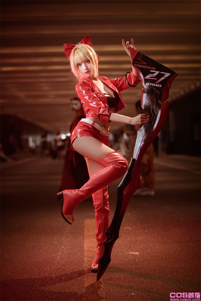 人气动漫Coser@Shika小鹿鹿 尼禄赛车【11P/23.5MB】(图2)