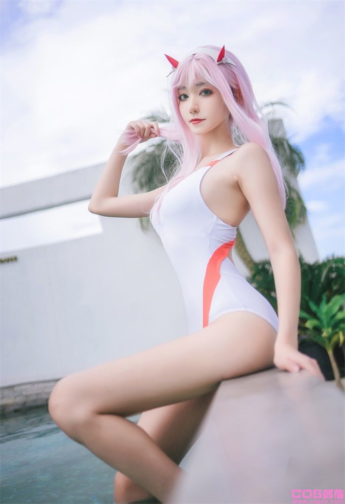 微博红人动漫Coser@南桃Momoko 泳衣【31P/60.7MB】(图2)