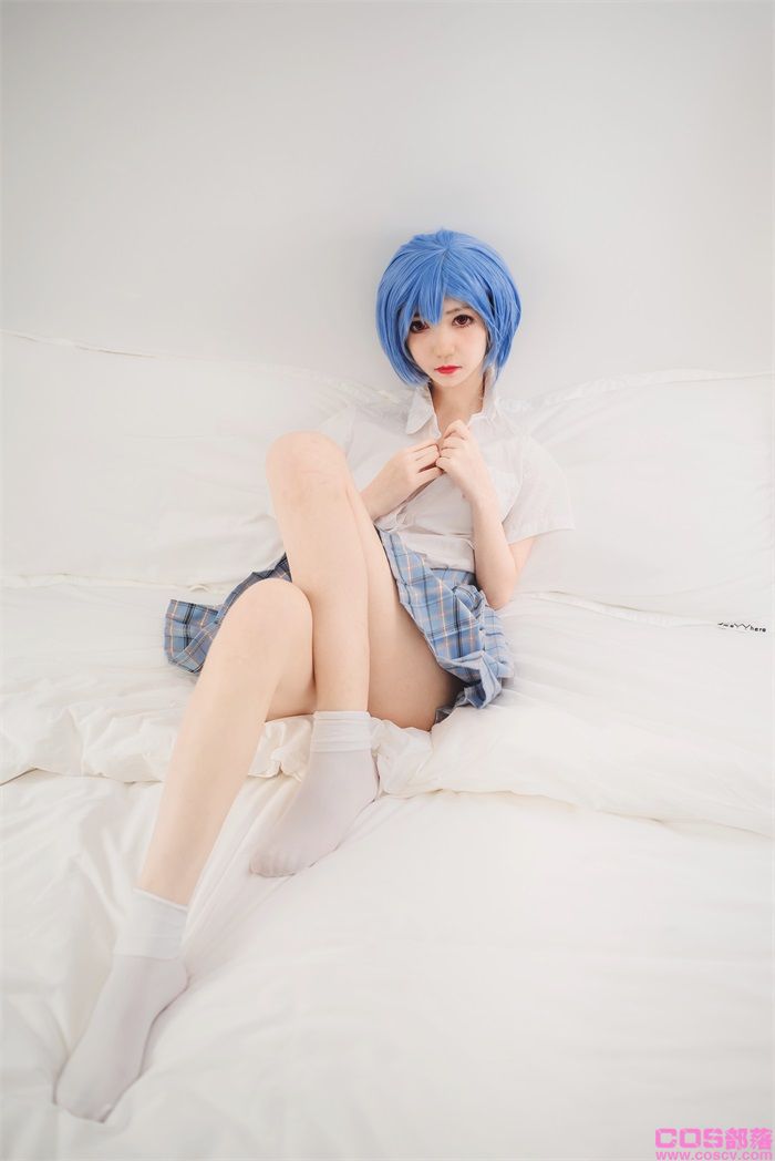 微博红人动漫Coser@南桃Momoko 绫波丽制服【23P/18.6MB】(图3)