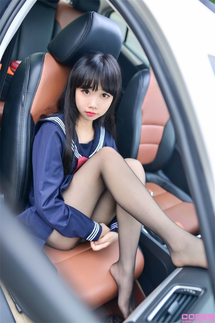 网紅Coser@雪琪 - 车内JK【20P/93MB】(图2)