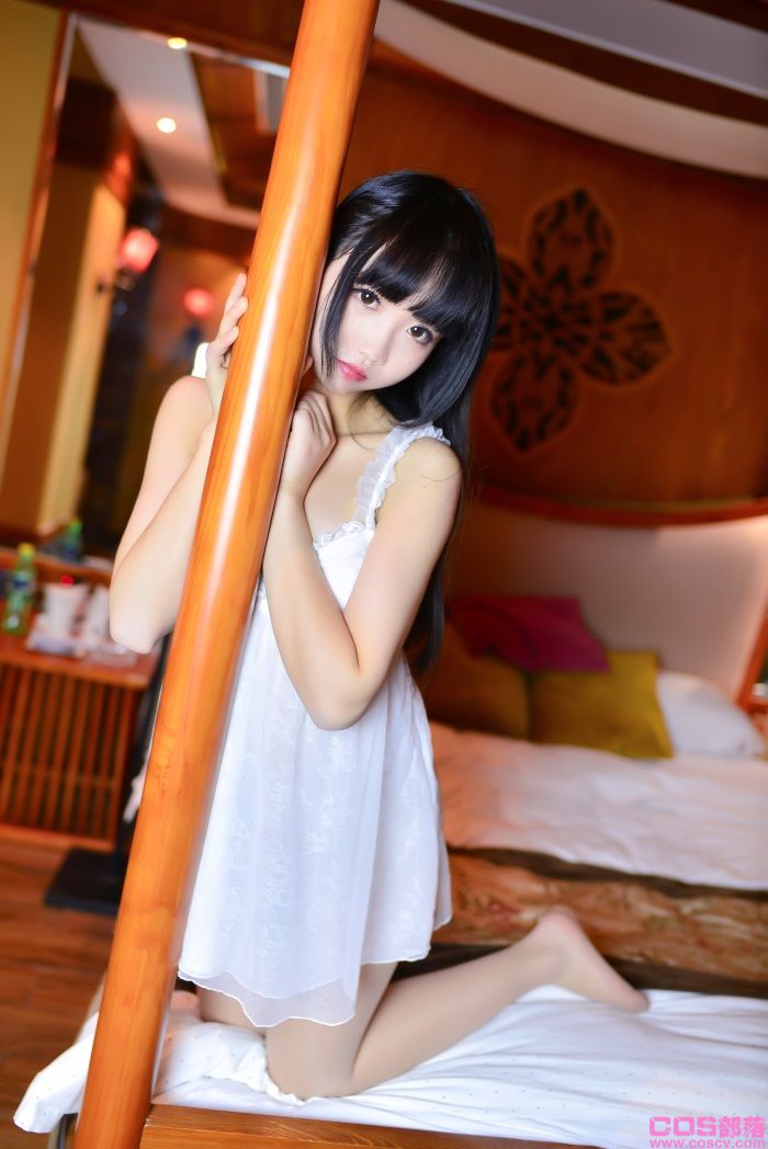 微博红人Coser@雪琪SAMA - 睡衣【11P/71MB】(图2)