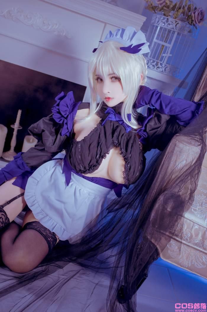 知名动漫Coser@rioko凉凉子 黑枪呆女仆【26P/1V/328MB】(图2)