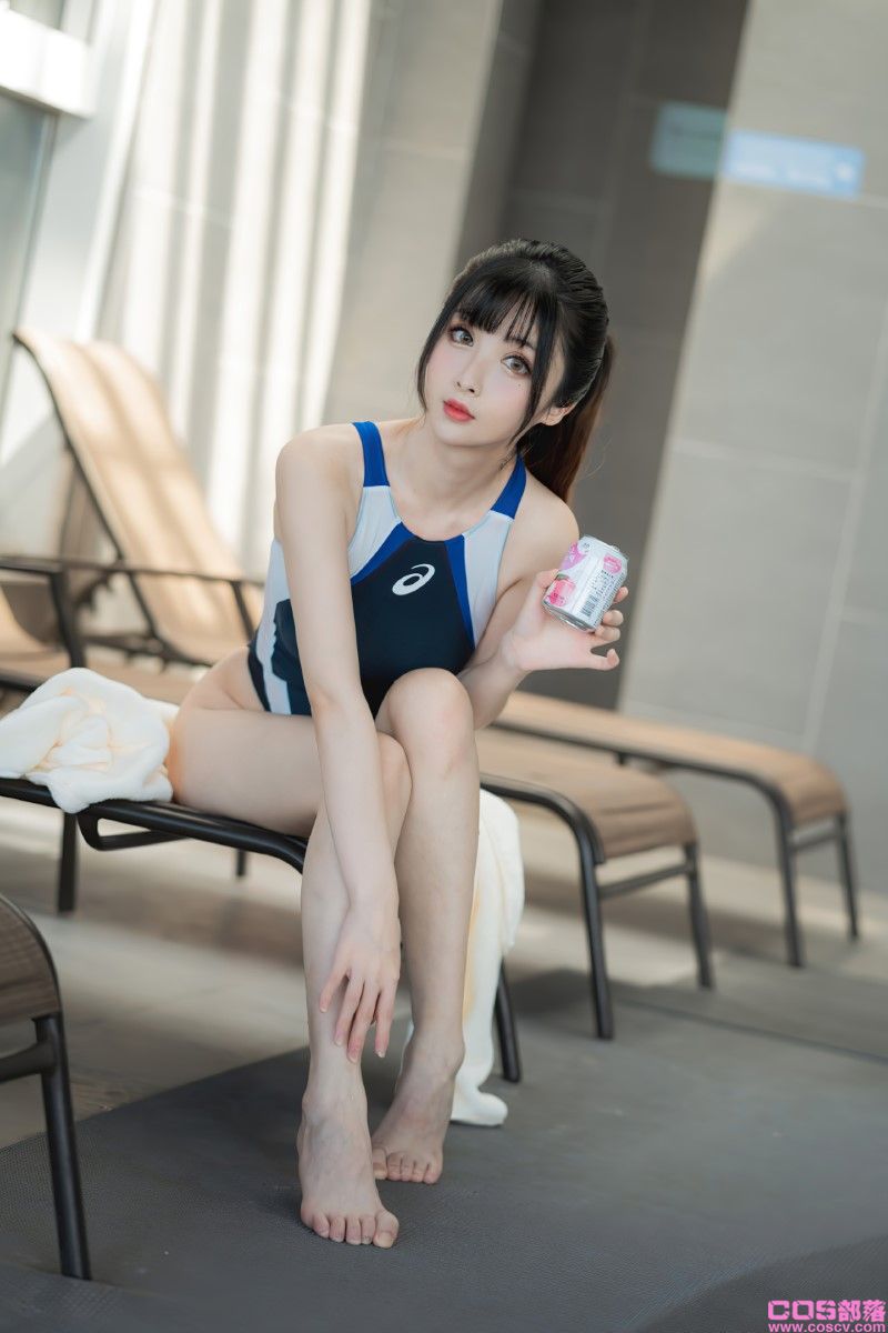 知名动漫Coser@rioko凉凉子 泳衣【13P/321MB】(图4)