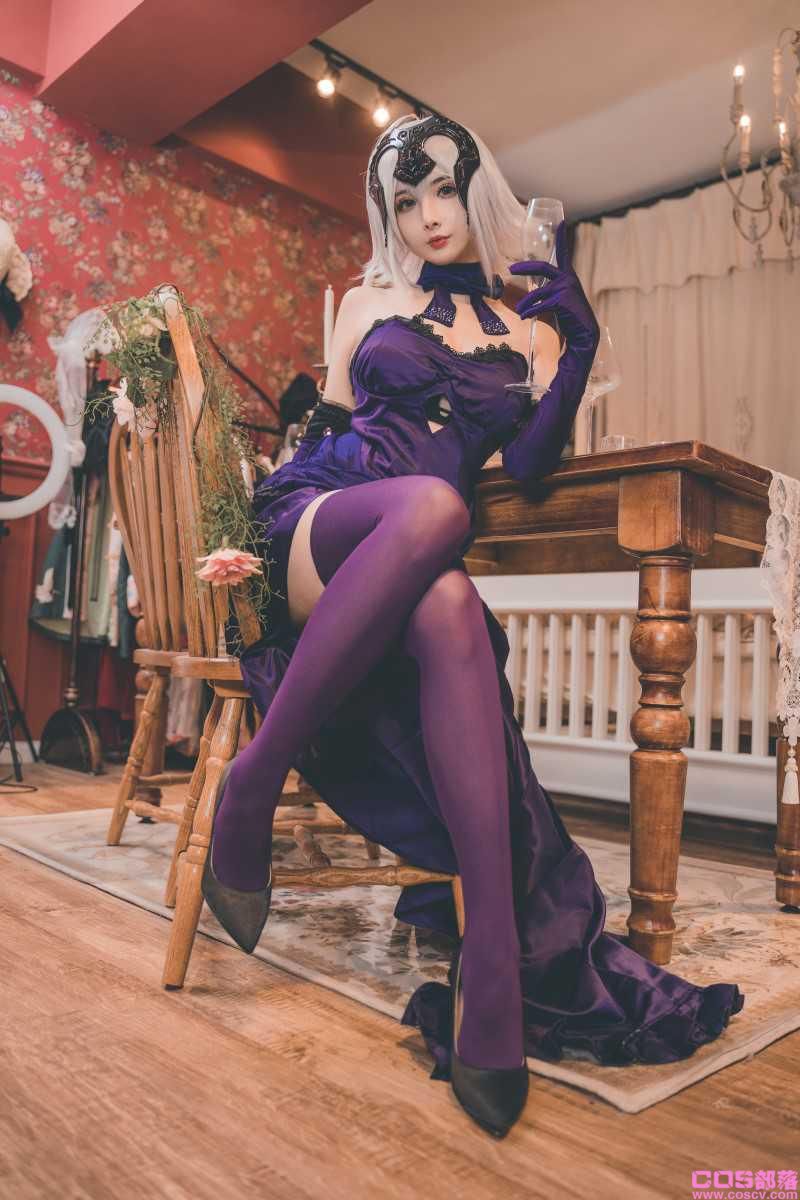 知名动漫Coser@rioko凉凉子 醉贞【29P/7V/689MB】(图2)