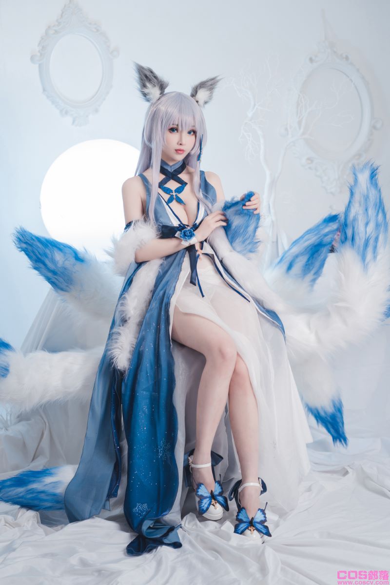 知名动漫Coser@rioko凉凉子 信浓礼服【32P/215MB】(图3)