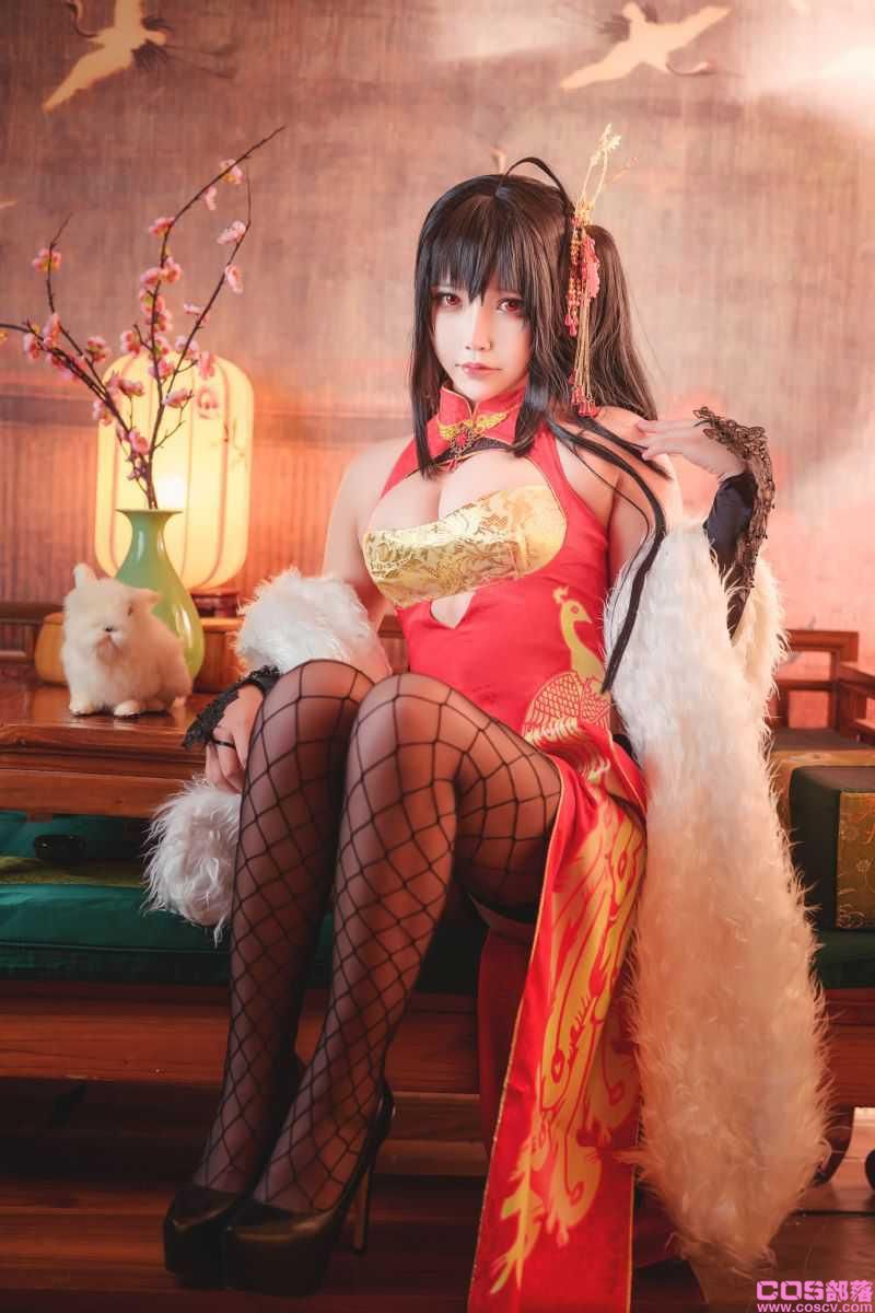微博红人Coser@抱走莫子aa 大凤【40P/1V/1.07G】(图2)