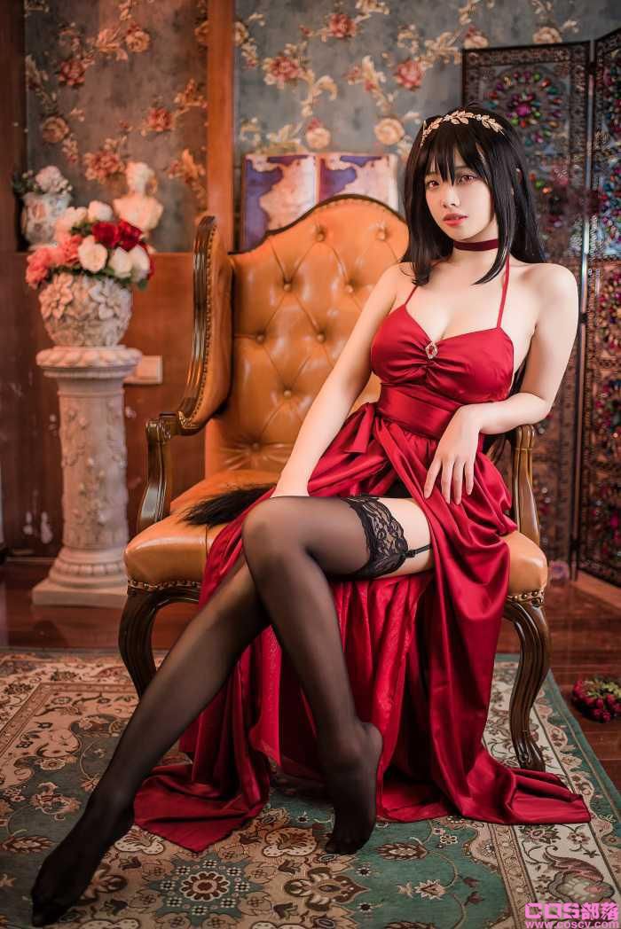 微博红人Coser@雯妹不讲道理 碧蓝航线大凤礼服【43P/579MB】(图3)
