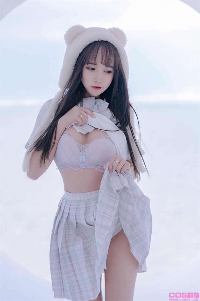微博妹纸@过期米线线喵 JK【58P/86MB】(图3)