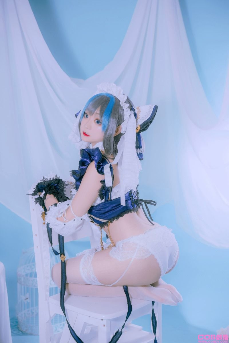 微博人气Coser@-桃夭葵- 柴郡【21P/106MB】(图2)
