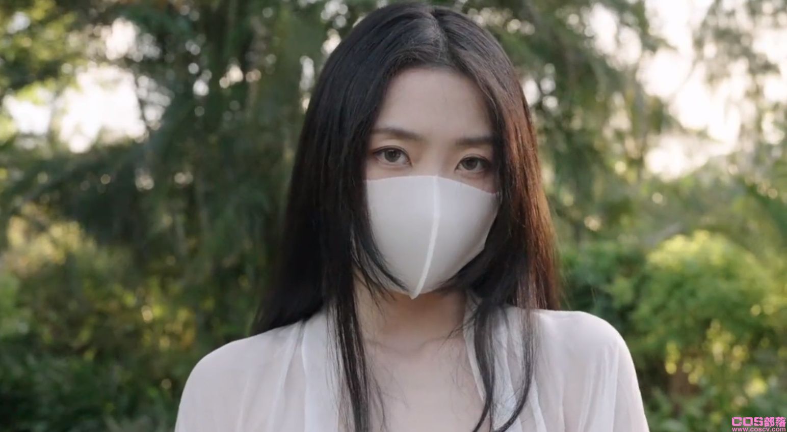 如何看待“玩偶姐姐HongKongDoll新作《晨钟暮鼓 贰》第二集”一事呢？(图3)