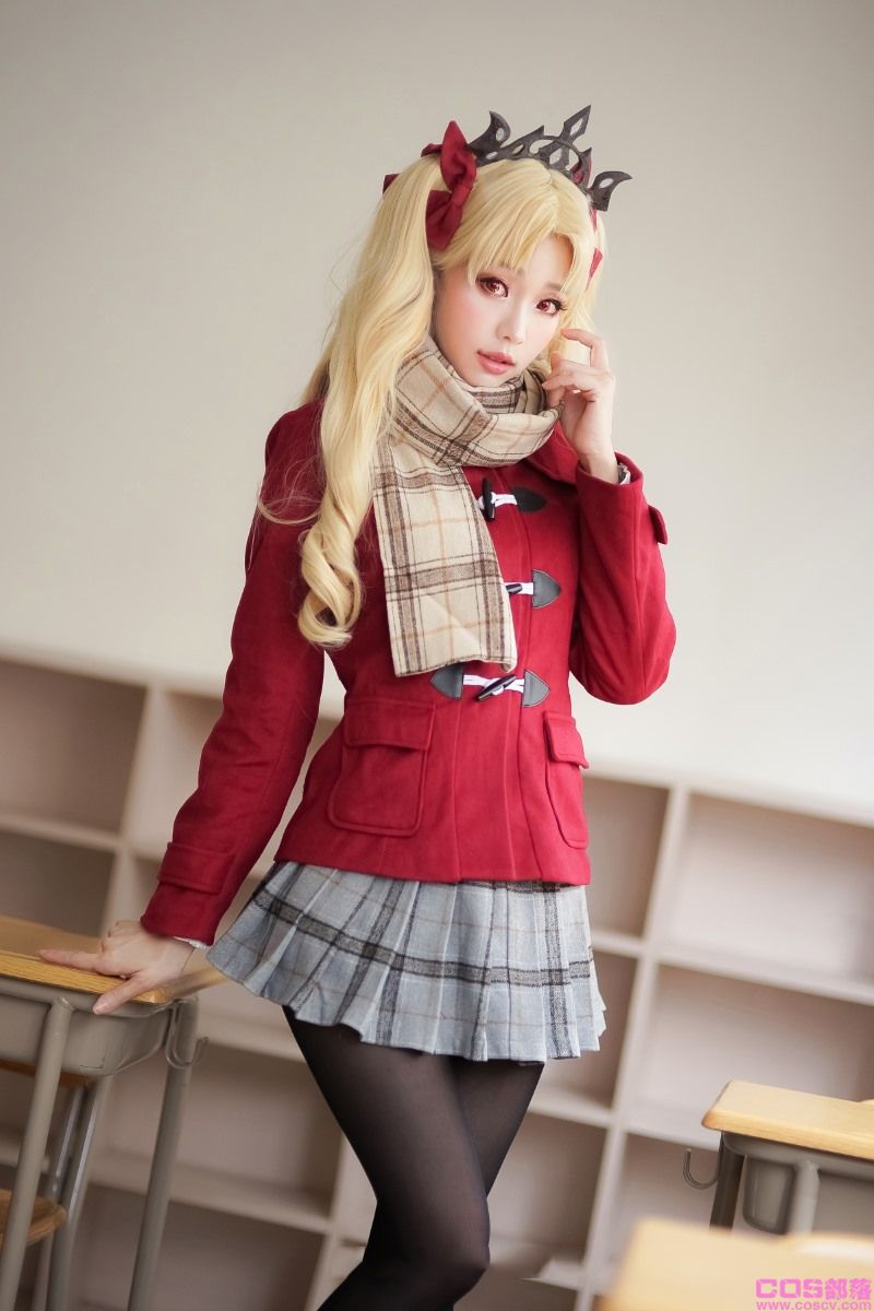 台湾Coser@ElyEE子 远坂凛 jk【57P/9V/310MB】(图2)