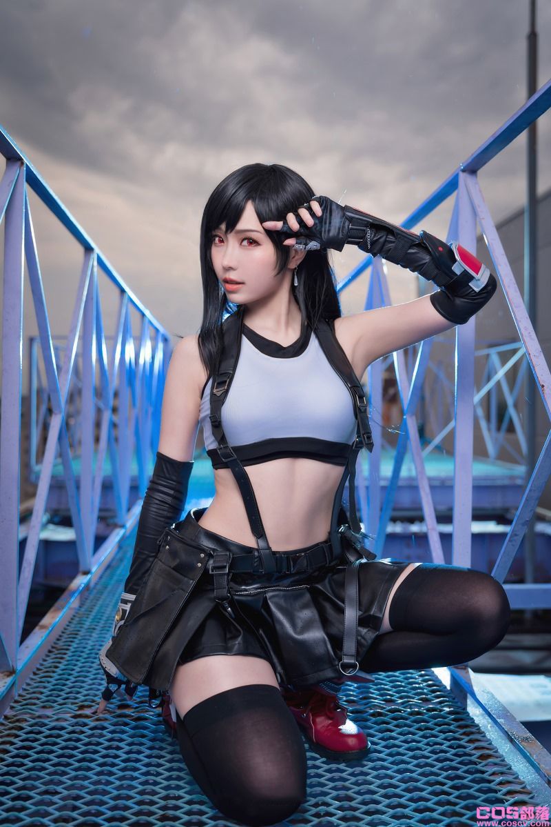 台湾Coser@ElyEE子 Final Heaven (Tifa ROM)【74P/116MB】(图3)