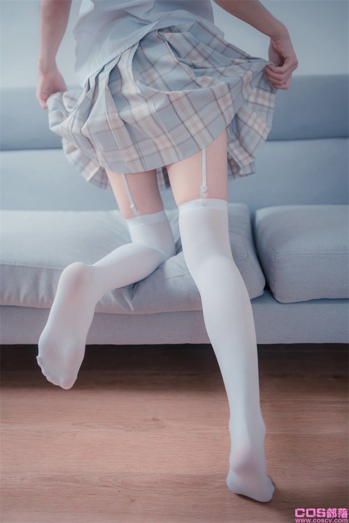 风之领域写真 No.065 格子裙吊带白丝【46P/232MB】(图1)