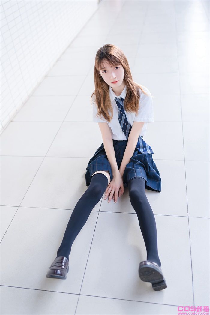风之领域写真 No.071 校园嘿丝JK少女【47P/194MB】(图2)