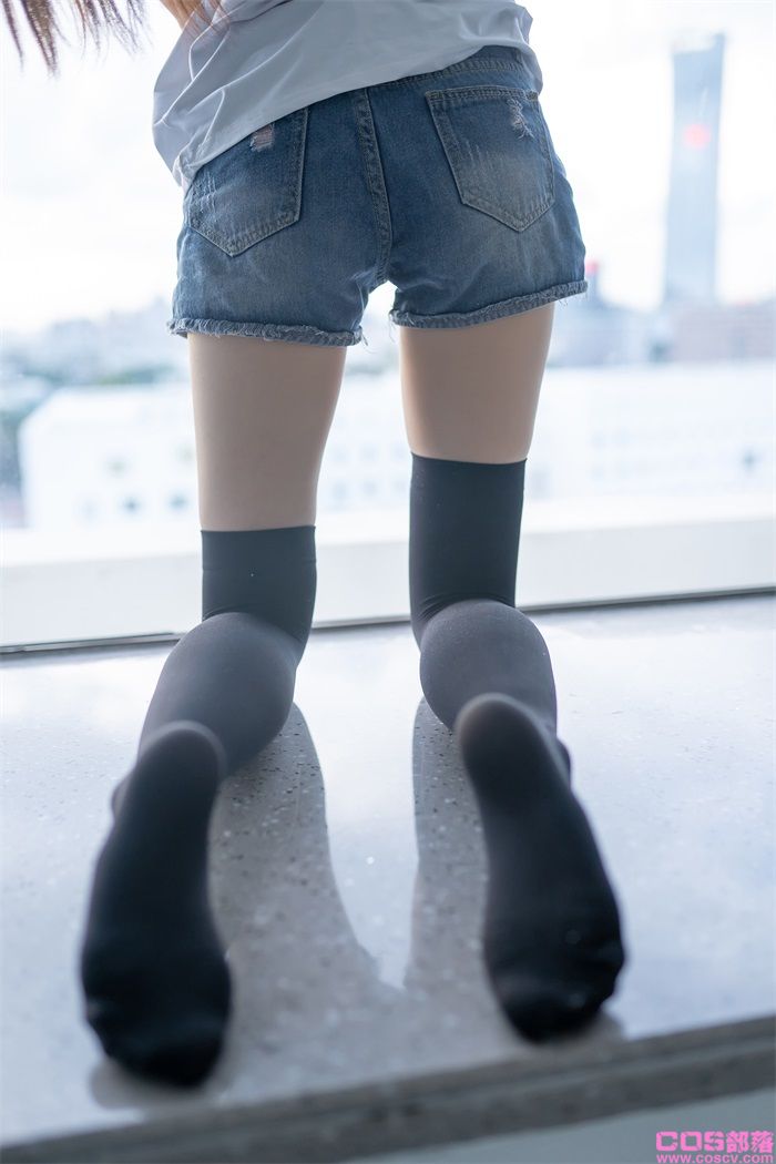 风之领域写真 No.121 牛仔短裤与嘿丝袜【47P/135MB】(图3)