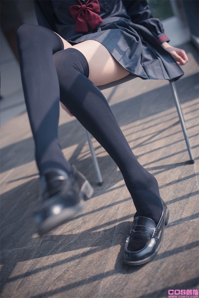 风之领域写真 No.131 JK长腿嘿丝【45P/223MB】(图2)