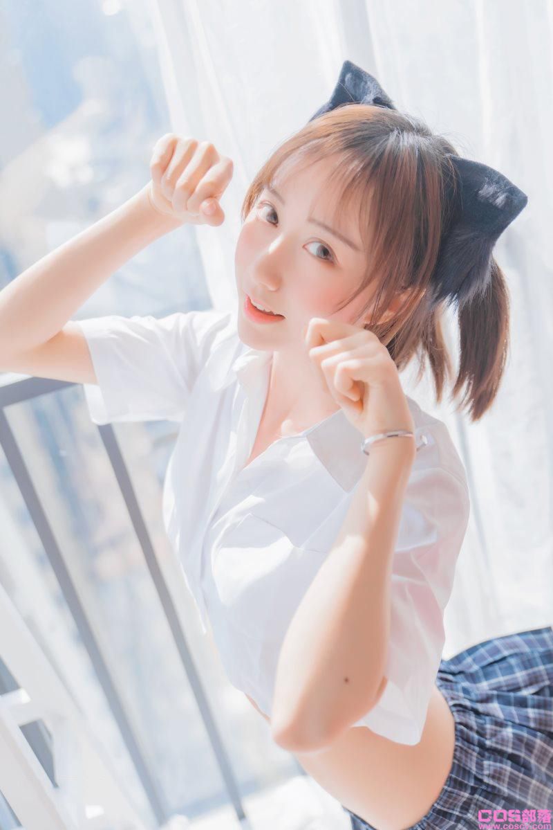 网紅Coser@木绵绵OwO 怀中猫【68P/1.05G】(图4)