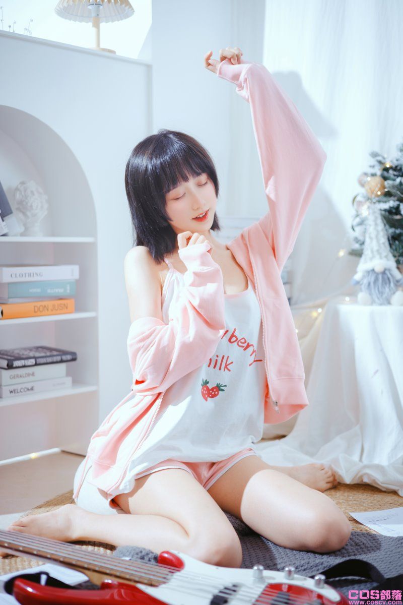 网紅Coser@木绵绵OwO 贝斯与妹妹【53P/403MB】(图3)