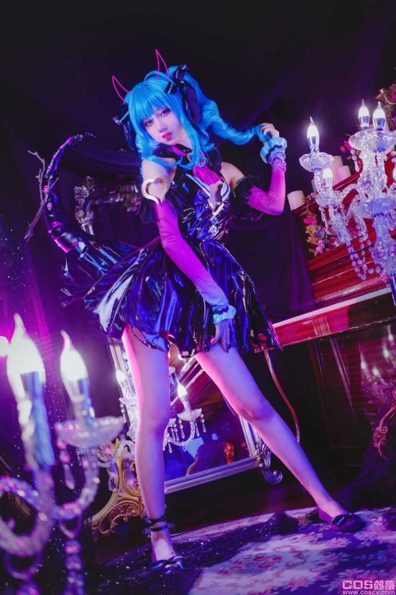 网紅Coser@木绵绵OwO miku小恶魔【19P/221MB】(图4)