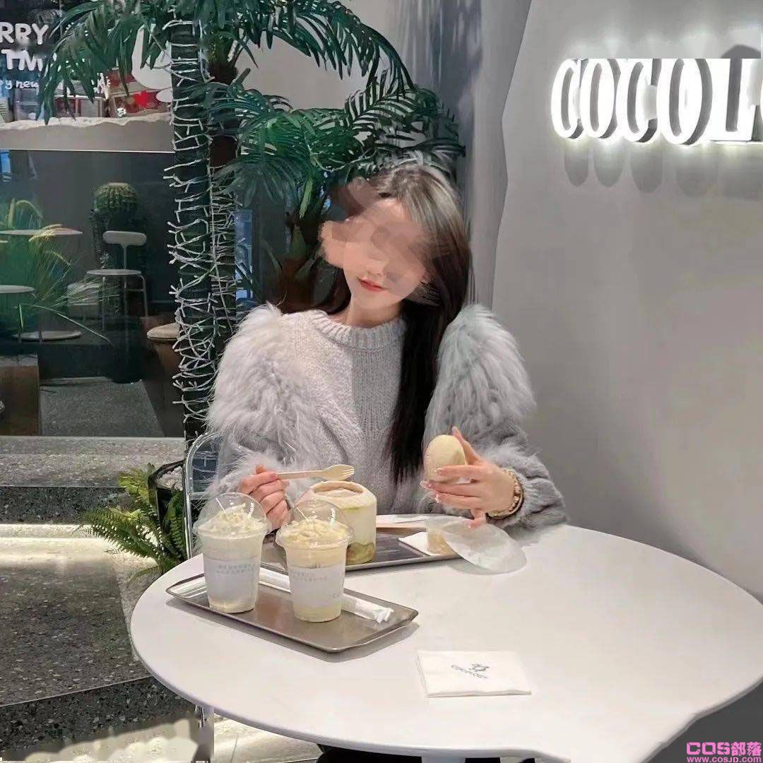 台州渣女董小姐的瓜：与其院长在办公室，厕所，酒店，车里啪啪(图8)