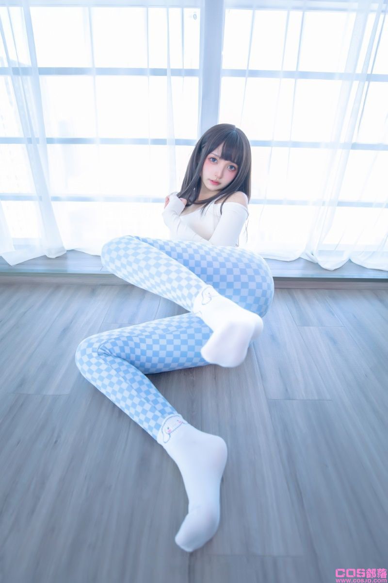神楽坂真冬写真-蓝白格 [75P/172MB](图3)