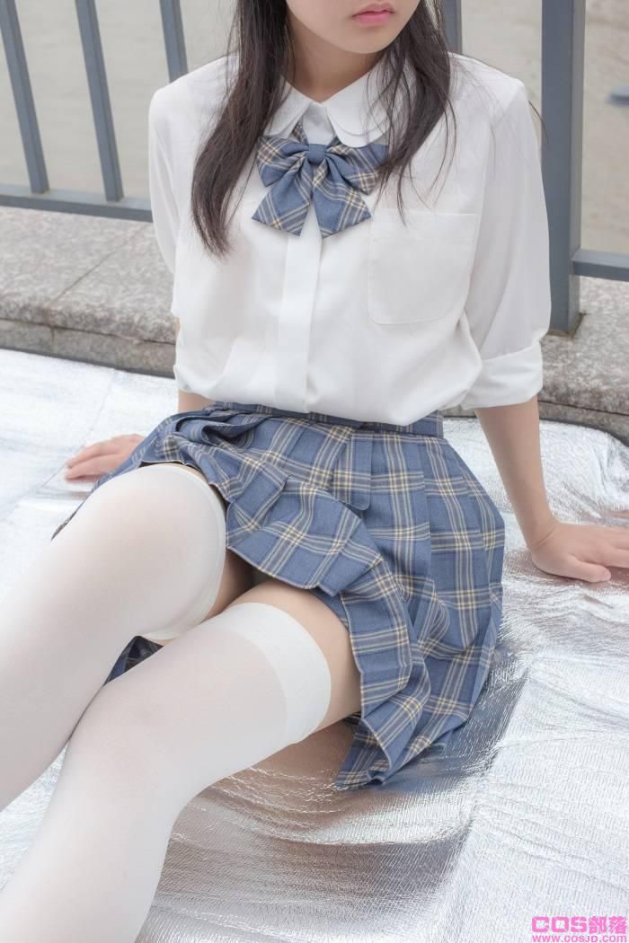 森萝财团写真 R15系列-039 [88P/774MB](图3)