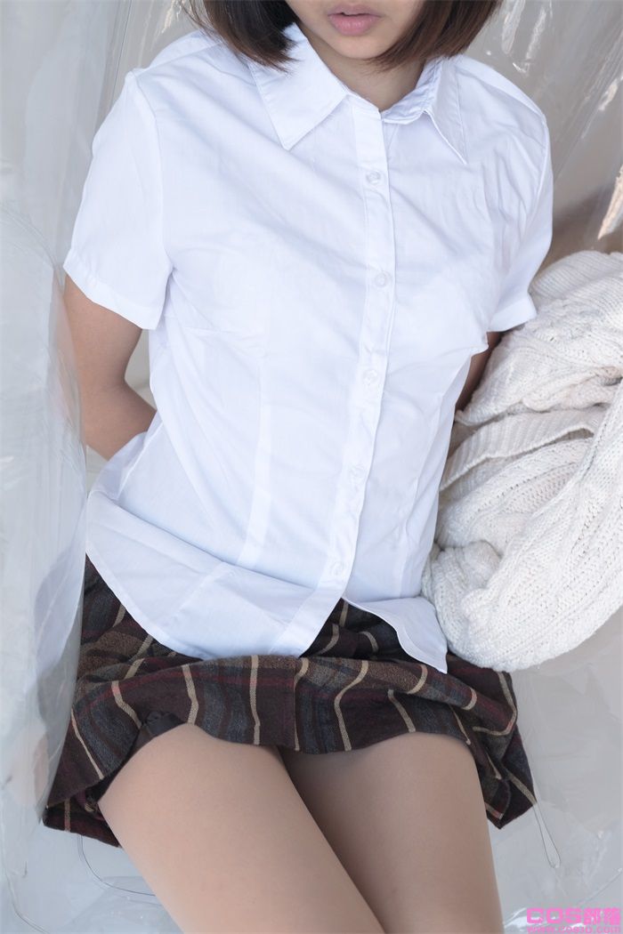 森萝财团写真 X系列 X-013 [134P/1V/1.51G](图2)