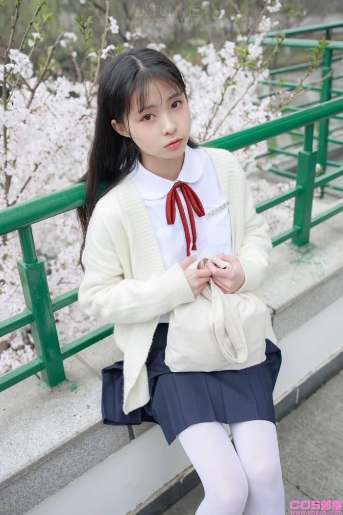 森萝财团写真 - JKFUN-001 甜米 [127P/1V/2.61GB](图2)