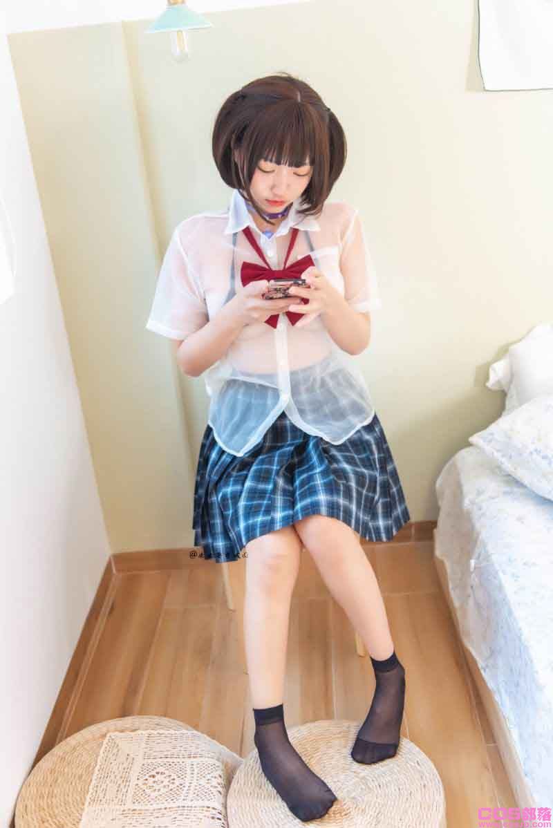 人气Coser@柒柒要乖哦 晚间约会 [40P/246MB](图4)