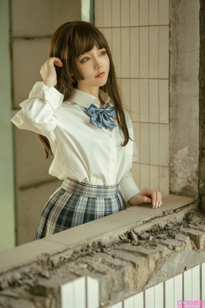 人气Coser@桃良阿宅 桃良JK [20P/140MB](图3)
